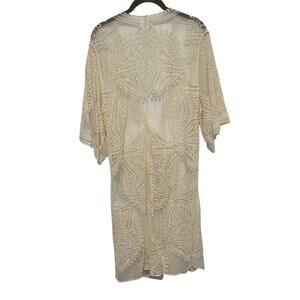 Women’s Kimono Lace Size S-M Cream Button Robe Coverup sexy Wedding